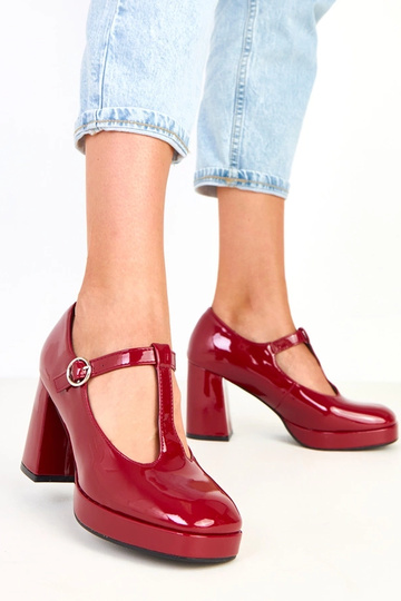 Bordo puszābaki uz stabiņa... 2