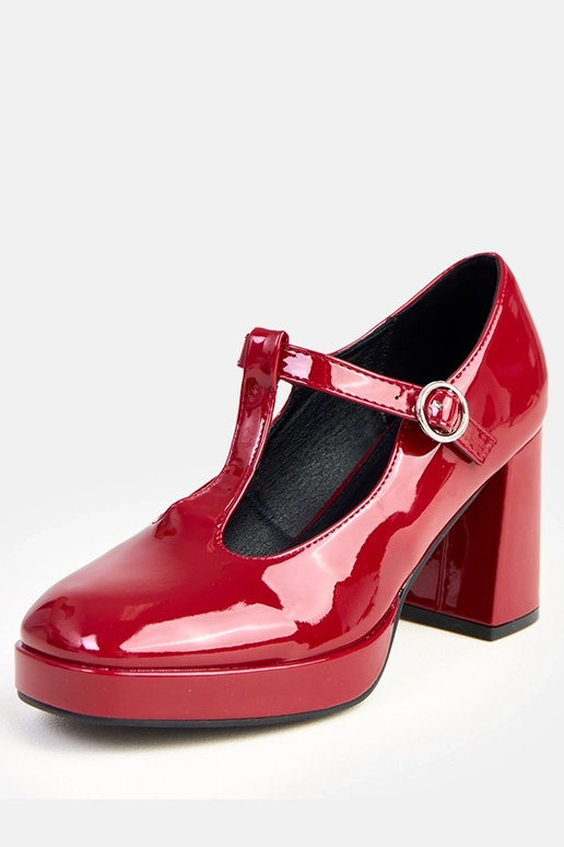 Bordo puszābaki uz stabiņa ar aizdari... Bordo puszābaki uz stabiņa ar aizdari...