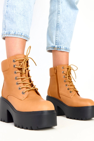 Brūni zābaki uz masīva...