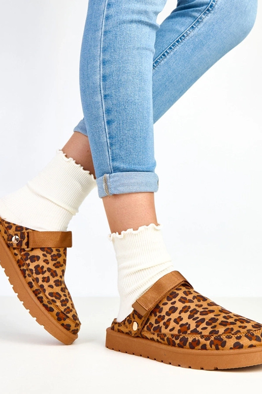 Leoparda raksta čības ar lipīšu Miluska