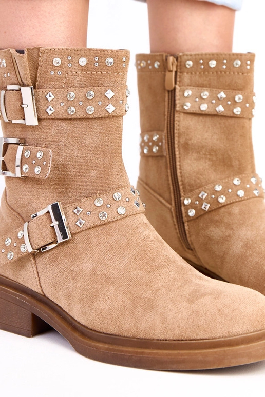 Rudās botīnes ar cirkoniem uz zema...