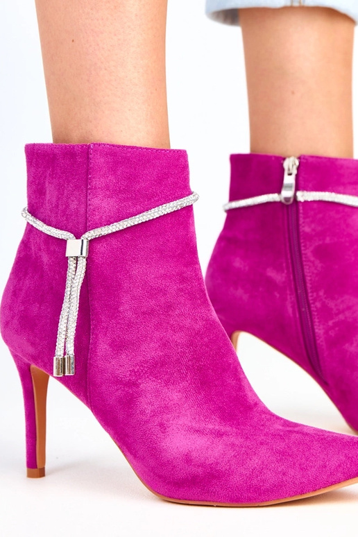 Violeta botīnes uz augsta papēža ar...