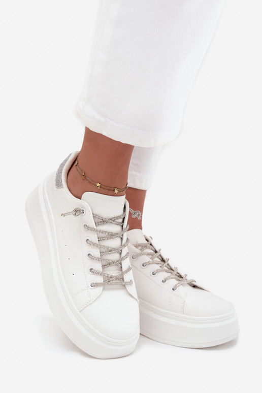Sneakers modeļa apavi Sieviešu ar platformu Ar greznu Šņorēšanam Un mirdzēt baltas krāsas Belmira Sneakers modeļa apavi Sieviešu ar platformu Ar greznu Šņorēšanam Un mirdzēt baltas krāsas Belmira