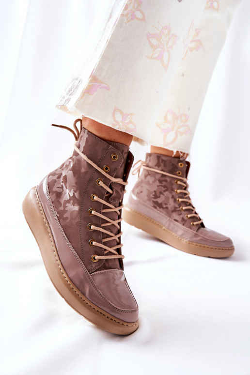 Sportiska stila Āda apavi Ļevskis 3034 smilšu krāsas ar kamuflāžu Sportiska stila Āda apavi Ļevskis 3034 smilšu krāsas ar kamuflāžu