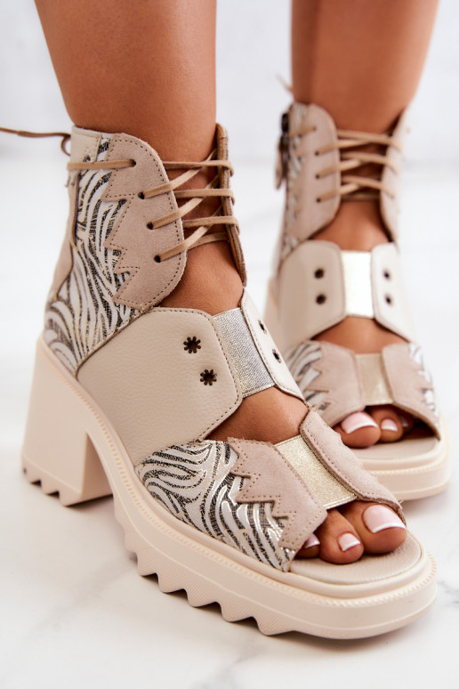 Āda Sieviešu puszābaki ar rāvējslēdzējiem Tā irciejka 05321-04 smilšu krāsas Āda Sieviešu puszābaki ar rāvējslēdzējiem Tā irciejka 05321-04 smilšu krāsas