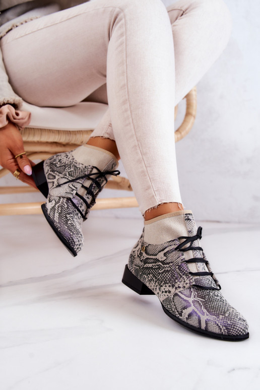 Sieviešu puszābaki zamšādas Kurpes ar čūskādas imitāciju Tā irciejka 04744-03 smilšu krāsas Sieviešu puszābaki zamšādas Kurpes ar čūskādas imitāciju Tā irciejka 04744-03 smilšu krāsas