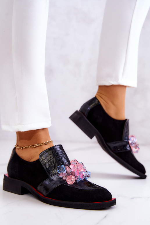 zamšādas apavi ar ornamentiem Melns-sarkanas krāsas Davine zamšādas apavi ar ornamentiem Melns-sarkanas krāsas Davine