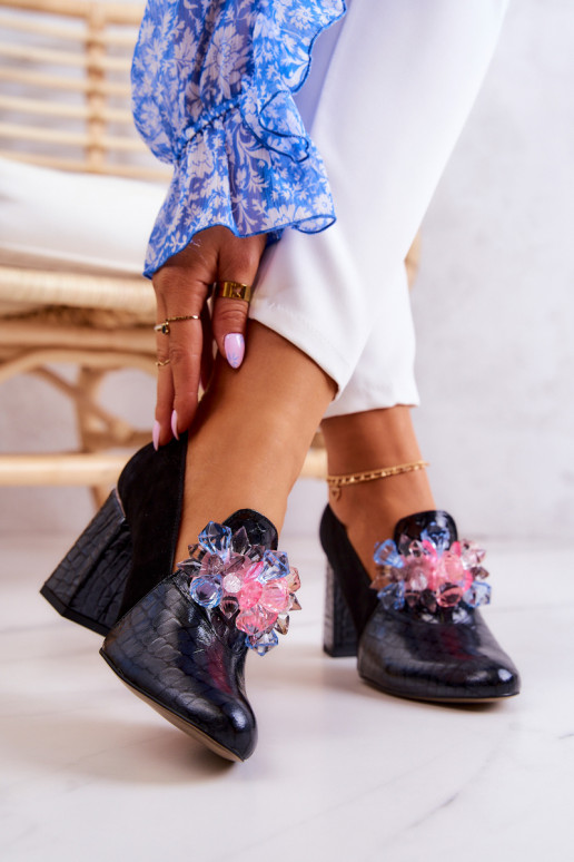 zamšādas ar čūskādas imitāciju Kurpes ar papēdi melnas krāsas Sofie zamšādas ar čūskādas imitāciju Kurpes ar papēdi melnas krāsas Sofie