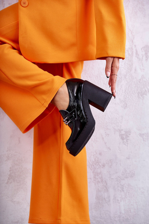 Laque apavi Uz masīva pola melnas krāsas Lemar Jaime Laque apavi Uz masīva pola melnas krāsas Lemar Jaime