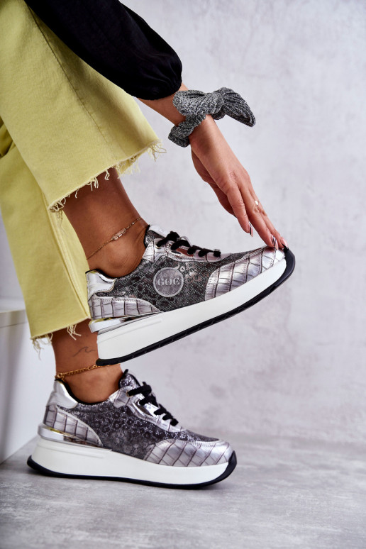 Sieviešu sporta apavi Uz Ķīļa GOE KK2N4083 Sudraba krāsas Sieviešu sporta apavi Uz Ķīļa GOE KK2N4083 Sudraba krāsas