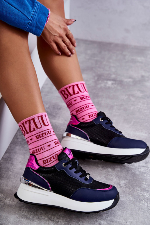 Sieviešu sporta apavi Uz Ķīļa GOE KK2N4081 Melns-tumši zilas krāsas