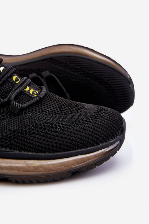 Paslīdēt uz Vīriešiem sporta apavi GOE LL1N4024 melnas krāsas