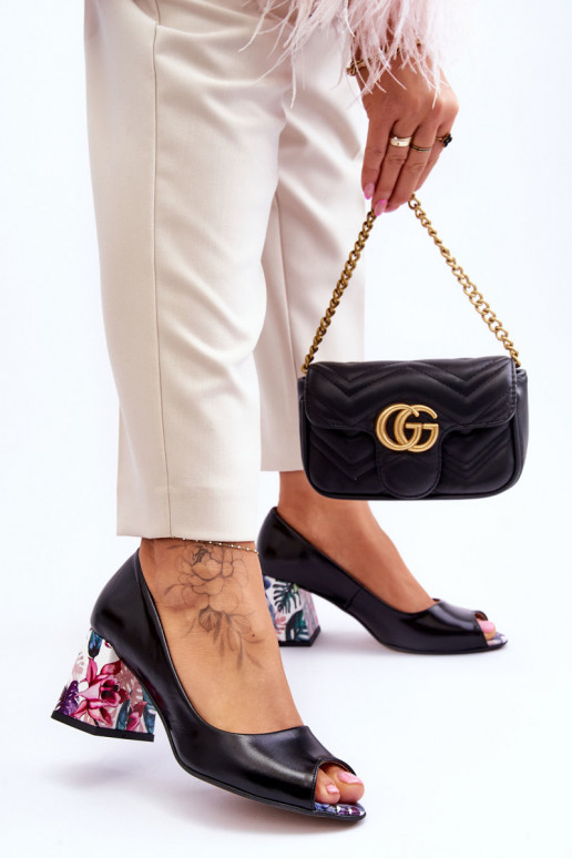 Āda Kurpes ar dekorētiem papēžiem Ļevskis Shoes 2608/K melnas krāsas