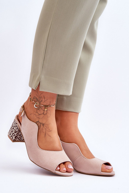 Sieviešu Zamšādas basenes ar papēdi Tā irciejka 05870-04 smilšu krāsas Sieviešu Zamšādas basenes ar papēdi Tā irciejka 05870-04 smilšu krāsas