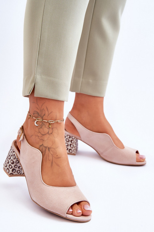 Sieviešu Zamšādas basenes ar papēdi Tā irciejka 05870-04 smilšu krāsas Sieviešu Zamšādas basenes ar papēdi Tā irciejka 05870-04 smilšu krāsas