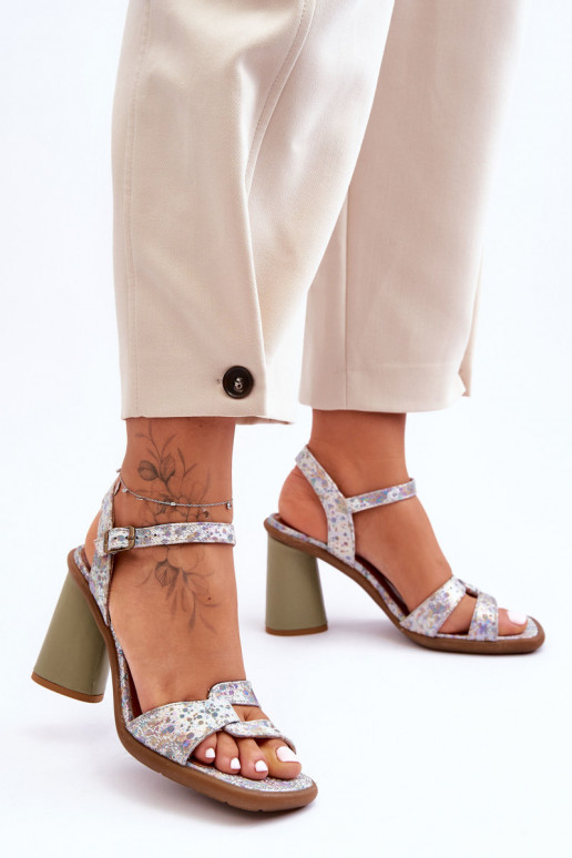 Sieviešu basenes Tā irciejka 06029-24 Baltas-Zaļas krāsas Sieviešu basenes Tā irciejka 06029-24 Baltas-Zaļas krāsas