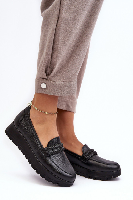 Āda apavi ar platformu ar ornamentiem melnas krāsas Lemar Lehira Āda apavi ar platformu ar ornamentiem melnas krāsas Lemar Lehira