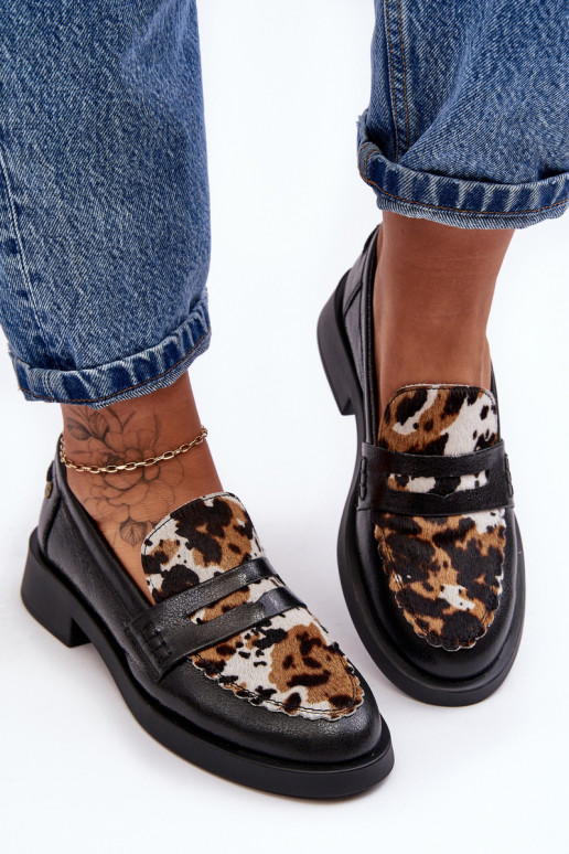 Āda apavi sieviešu mokasīni Tā irciejka 06250-01 melnas krāsas Āda apavi sieviešu mokasīni Tā irciejka 06250-01 melnas krāsas