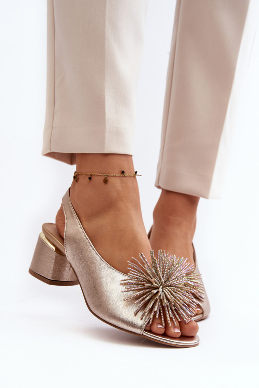 Sieviešu basenes ar ornamentiem Laura Messi 2719 Zelta krāsas Sieviešu basenes ar ornamentiem Laura Messi 2719 Zelta krāsas