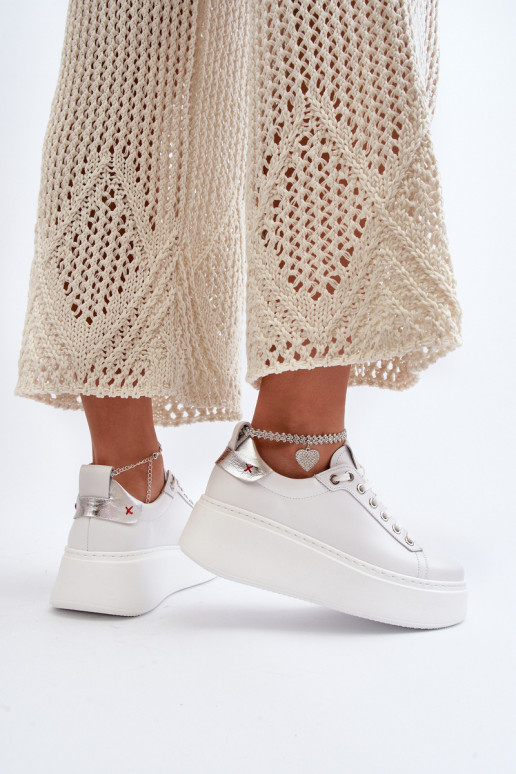 Āda Sieviešu Sneakers modeļa apavi Ar rokassprādzi CheBello 4406 baltas krāsas Āda Sieviešu Sneakers modeļa apavi Ar rokassprādzi CheBello 4406 baltas krāsas