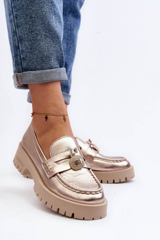 Āda apavi Mokasīni ar ornamentiem CheBello 4291 Zelta krāsas Āda apavi Mokasīni ar ornamentiem CheBello 4291 Zelta krāsas