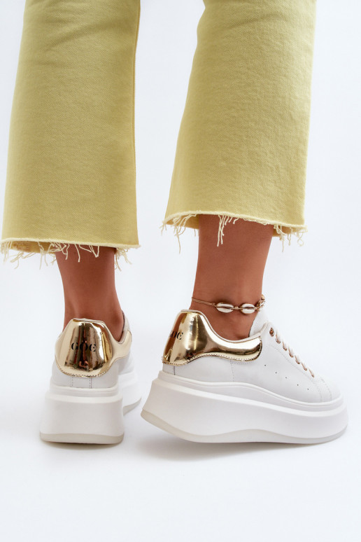 Āda Sneakers modeļa apavi Sieviešu GOE NN2N4031 baltas krāsas