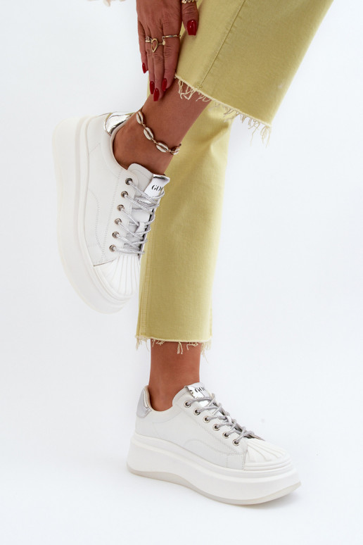 Āda Sneakers modeļa apavi Sieviešu ar platformu GOE NN2N4033 baltas krāsas Āda Sneakers modeļa apavi Sieviešu ar platformu GOE NN2N4033 baltas krāsas