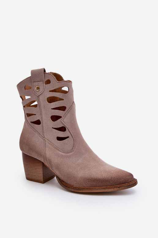 Āda Sieviešu puszābaki Ar izgriezumiem Tā irciejka 06412-04 smilšu krāsas Āda Sieviešu puszābaki Ar izgriezumiem Tā irciejka 06412-04 smilšu krāsas