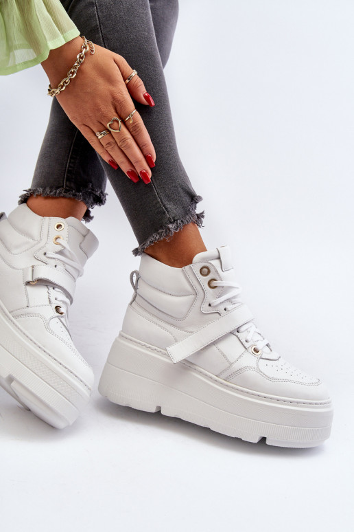 Zazoo 3450 Āda Sneakers modeļa apavi Sieviešu baltas krāsas Zazoo 3450 Āda Sneakers modeļa apavi Sieviešu baltas krāsas