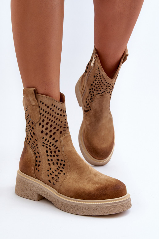 Zazoo 3470 Zamšādas kurpes Sieviešu ar platiem papēžiem Ažūrs smilšu krāsas Zazoo 3470 Zamšādas kurpes Sieviešu ar platiem papēžiem Ažūrs smilšu krāsas