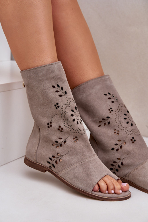 Zazoo 3437 Sieviešu Zamšādas basenes ar stulmu Uz pili smilšu krāsas Zazoo 3437 Sieviešu Zamšādas basenes ar stulmu Uz pili smilšu krāsas