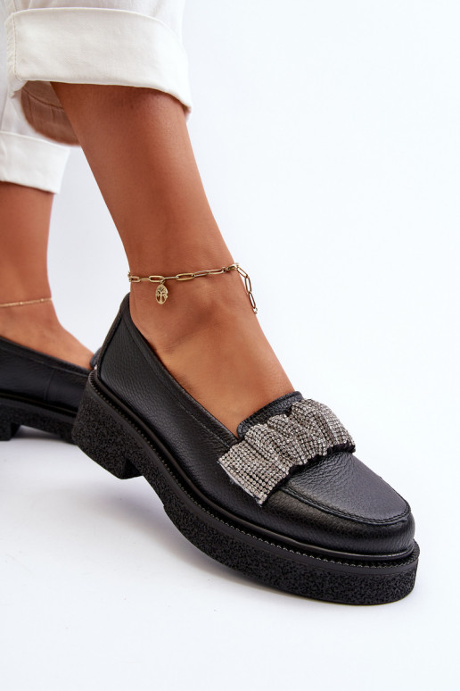 Zazoo 3419 sieviešu mokasīni Āda Ar dekoratīvu svītru melnas krāsas Zazoo 3419 sieviešu mokasīni Āda Ar dekoratīvu svītru melnas krāsas