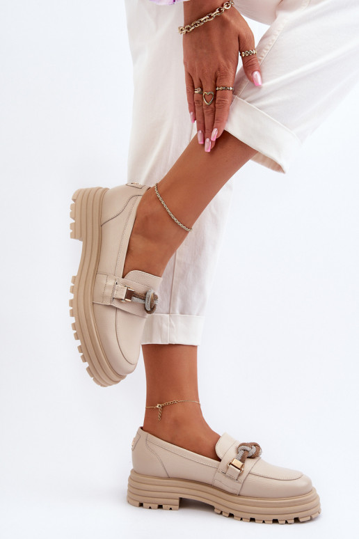 Āda sieviešu mokasīni ar ornamentiem Laura Messi 2780 smilšu krāsas Āda sieviešu mokasīni ar ornamentiem Laura Messi 2780 smilšu krāsas