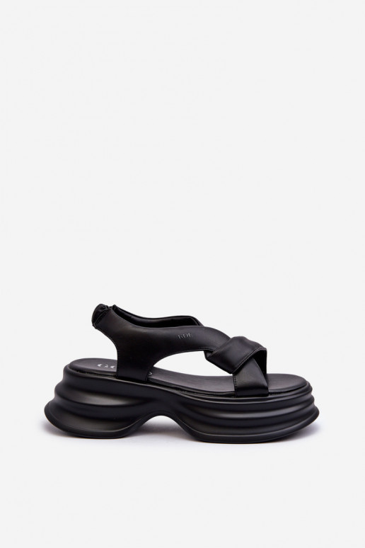 Sieviešu basenes Sieviešu Uz masīvas zoles melnas krāsas GOE NN2N4106 Sieviešu basenes Sieviešu Uz masīvas zoles melnas krāsas GOE NN2N4106