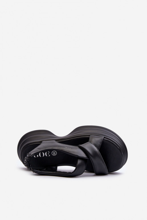 Sieviešu basenes Sieviešu Uz masīvas zoles melnas krāsas GOE NN2N4106 Sieviešu basenes Sieviešu Uz masīvas zoles melnas krāsas GOE NN2N4106