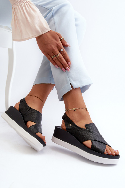 Zazoo 40256 Āda ar platformus basenes melnas krāsas Zazoo 40256 Āda ar platformus basenes melnas krāsas