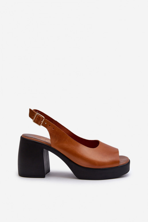 Zazoo 40376 Sieviešu basenes Uz masīviem papēžiem brūnas krāsas Zazoo 40376 Sieviešu basenes Uz masīviem papēžiem brūnas krāsas