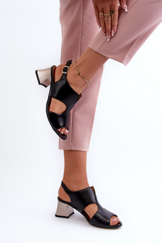 Sieviešu basenes Āda ar papēdi Tā irciejka 06566-01 melnas krāsas Sieviešu basenes Āda ar papēdi Tā irciejka 06566-01 melnas krāsas