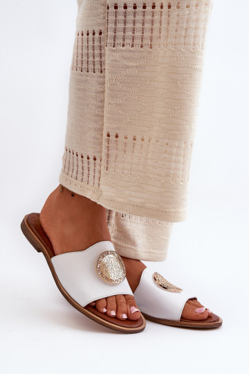 Zazoo 2938 Čibas no dabīgas ādas ar platiem papēžiem ar ornamentiem baltas krāsas 2