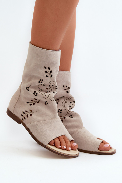 Zazoo 3437 Sieviešu Zamšādas basenes ar stulmu Uz pili Ziloņkaula krāsas Zazoo 3437 Sieviešu Zamšādas basenes ar stulmu Uz pili Ziloņkaula krāsas