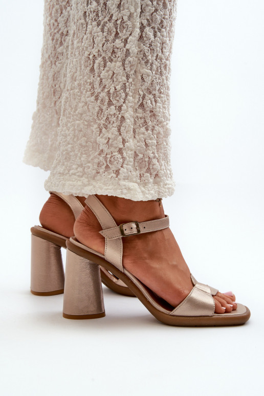 Sieviešu basenes Tā irciejka 06029-25 Zelta krāsas Sieviešu basenes Tā irciejka 06029-25 Zelta krāsas