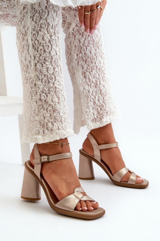 Sieviešu basenes Tā irciejka 06029-25 Zelta krāsas Sieviešu basenes Tā irciejka 06029-25 Zelta krāsas