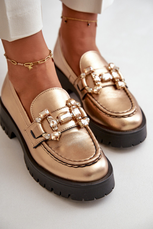 Sieviešu Āda Mokasīni ar ornamentiem CheBello 4369 Zelta krāsas