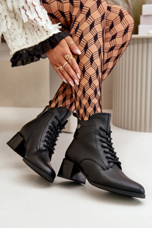 Šņorējami puszābaki Sieviešu ar papēdi Izgatavota no dabīgas ādas siltināti melnas krāsas Vinceza 91110