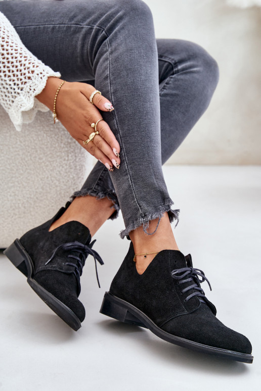 Zazoo 2959 zamšādas apavi Oksfordki šņorējami ar platiem papēžiem melnas krāsas Zazoo 2959 zamšādas apavi Oksfordki šņorējami ar platiem papēžiem melnas krāsas