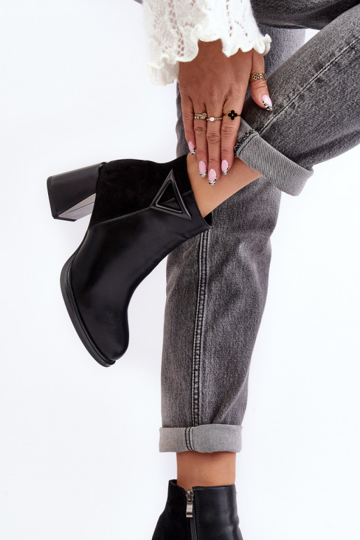 Laque Sieviešu puszābaki ar papēdi siltināti MR880-093 melnas krāsas Laque Sieviešu puszābaki ar papēdi siltināti MR880-093 melnas krāsas