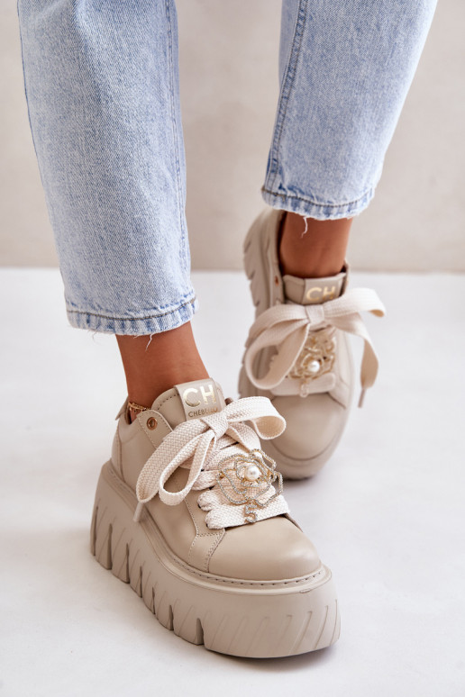 Sneakers modeļa apavi Sieviešu Uz masīvas zoles Ar zelta rotājumu CheBello 4530 smilšu krāsas Sneakers modeļa apavi Sieviešu Uz masīvas zoles Ar zelta rotājumu CheBello 4530 smilšu krāsas