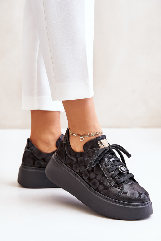 Āda sporta apavi ar platformu Tā irciejka 06191-42 melnas krāsas Āda sporta apavi ar platformu Tā irciejka 06191-42 melnas krāsas