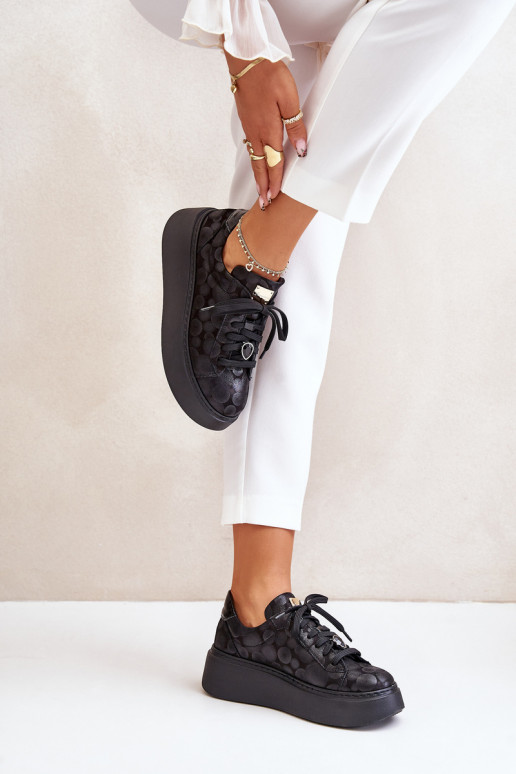 Āda sporta apavi ar platformu Tā irciejka 06191-42 melnas krāsas Āda sporta apavi ar platformu Tā irciejka 06191-42 melnas krāsas