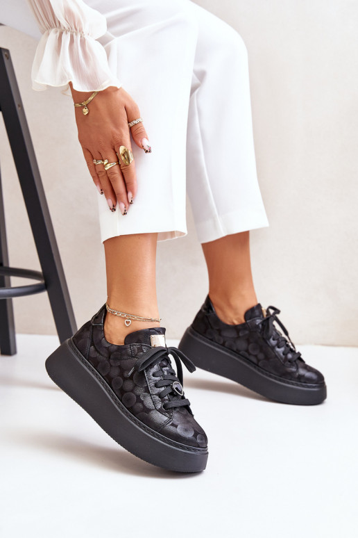 Āda sporta apavi ar platformu Tā irciejka 06191-42 melnas krāsas Āda sporta apavi ar platformu Tā irciejka 06191-42 melnas krāsas